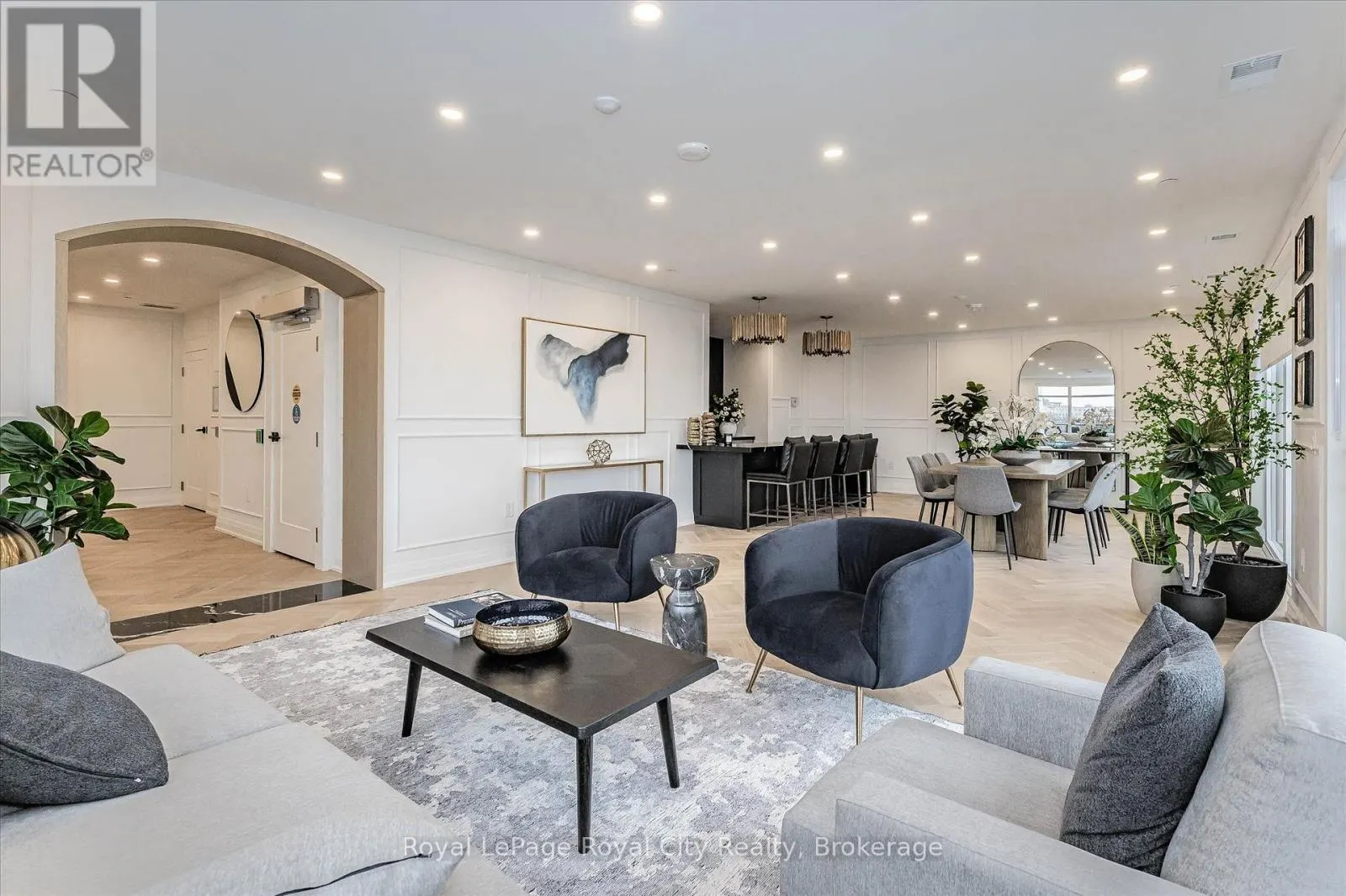 1007 - 71 WYNDHAM STREET S, #1007