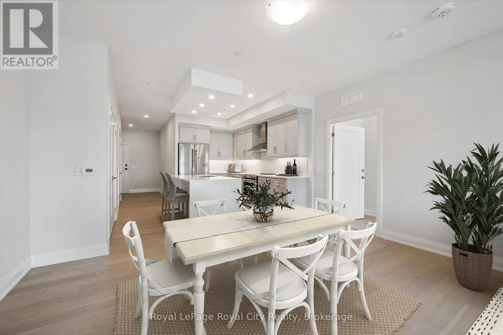1007 - 71 WYNDHAM STREET S, #1007
