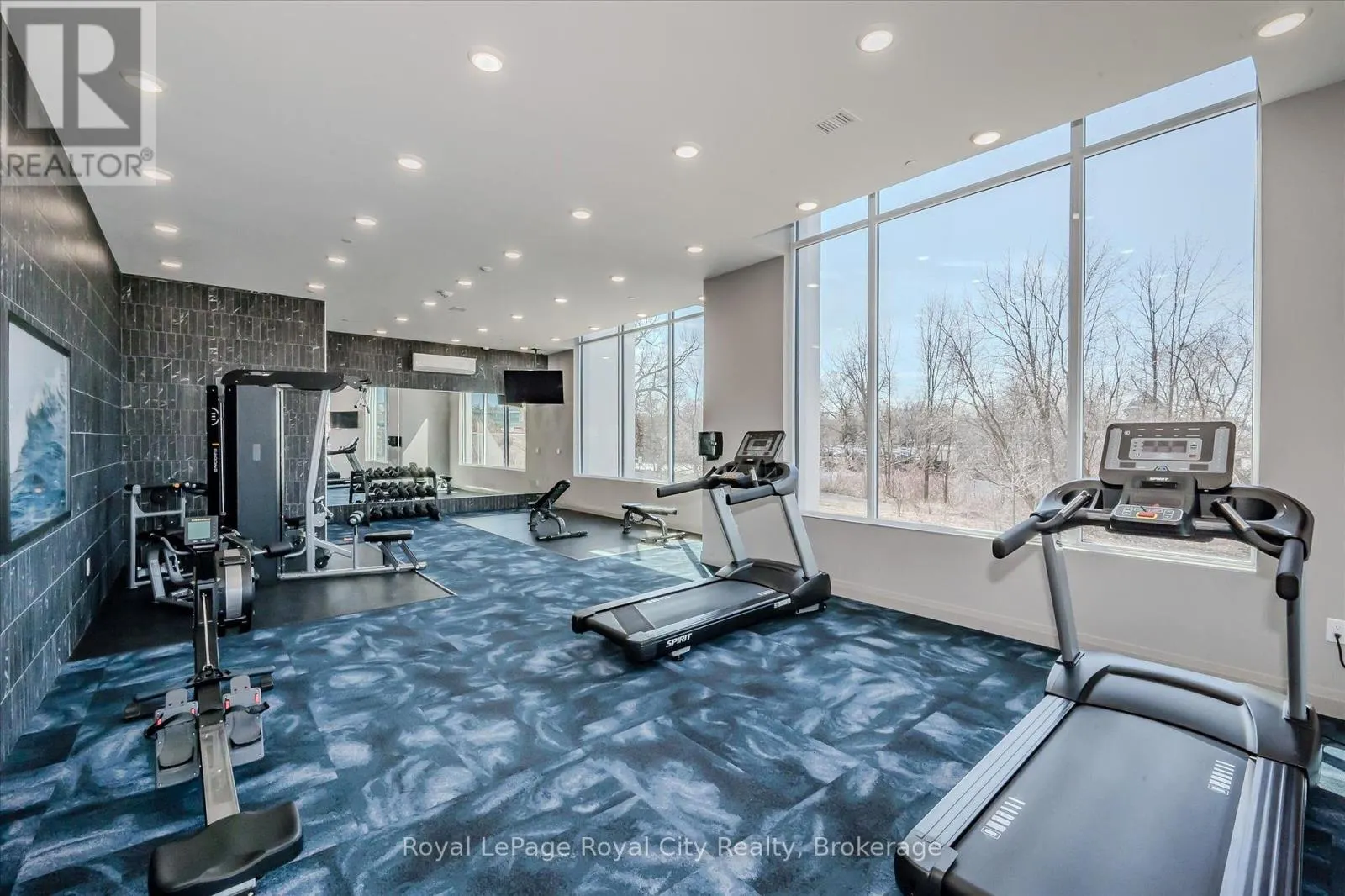 1007 - 71 WYNDHAM STREET S, #1007