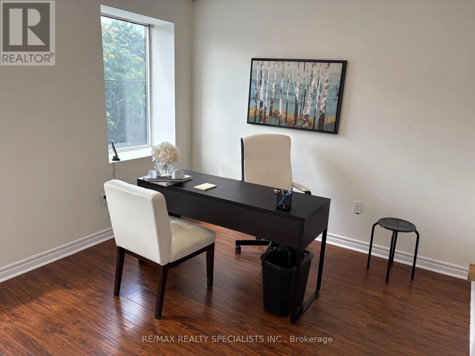 204 - 105 QUEENSTON STREET