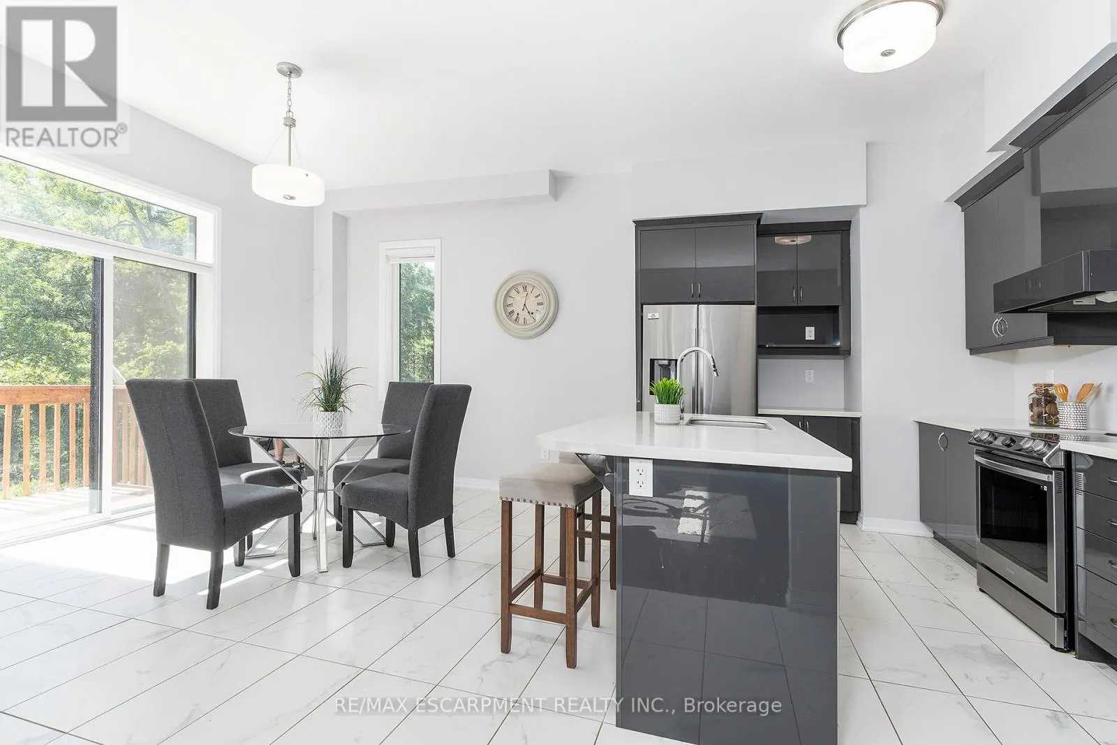 27 STAUFFER ROAD
