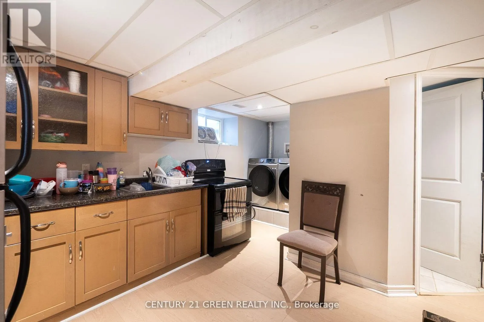 50 ELGIN STREET S