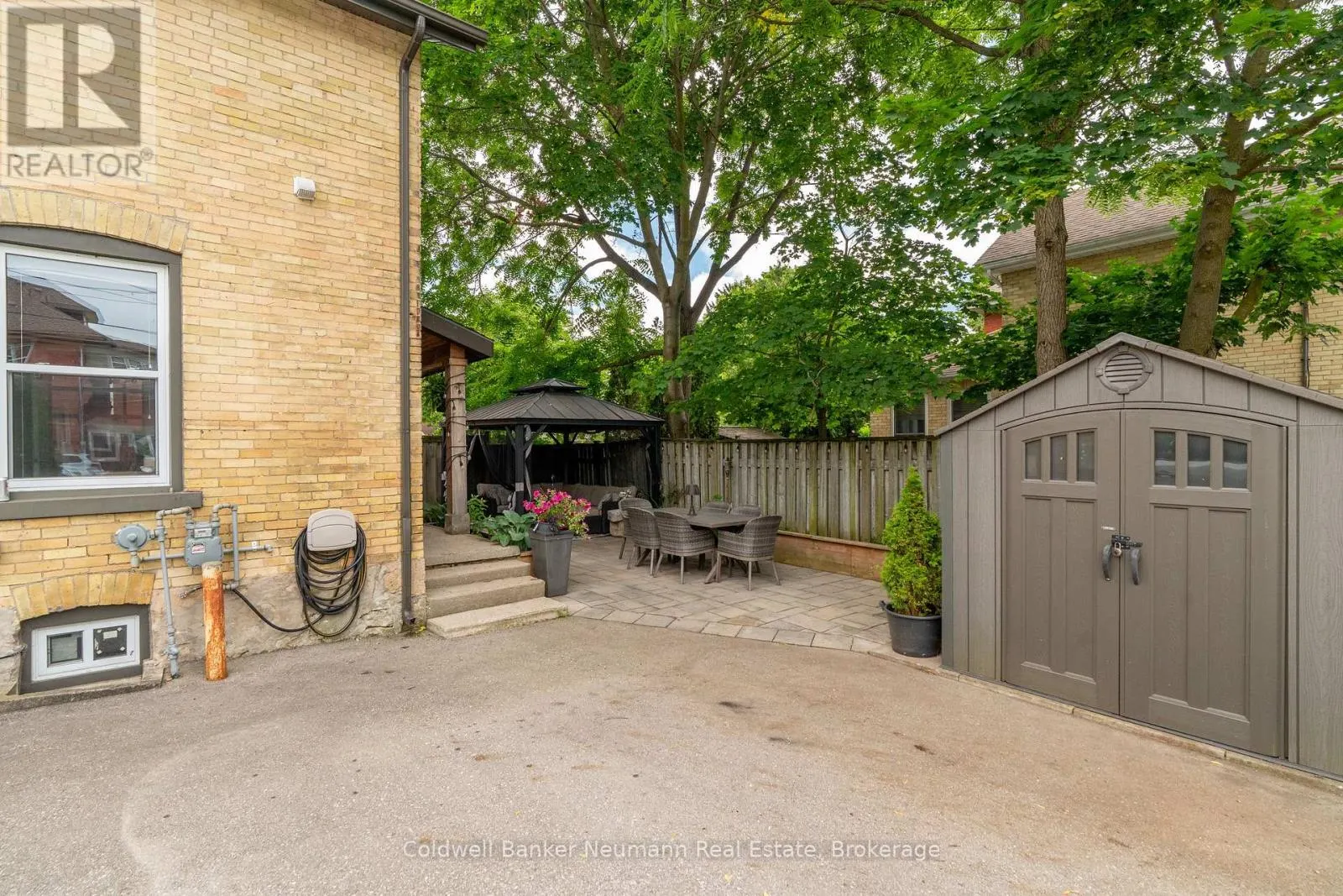 394 WOOLWICH STREET