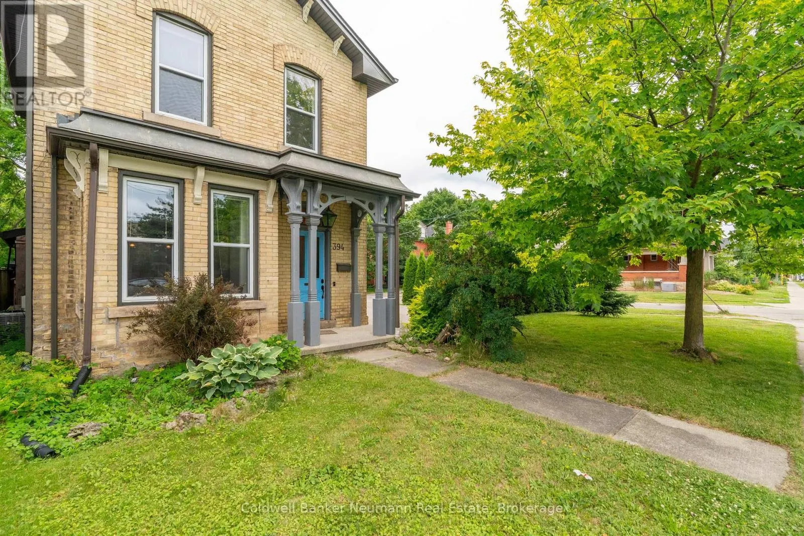 394 WOOLWICH STREET