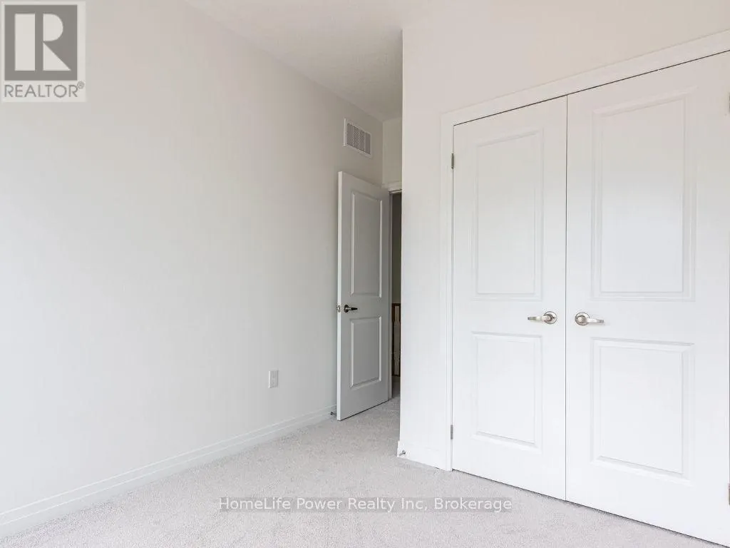 34 SIDNEY ROSE COMMON N