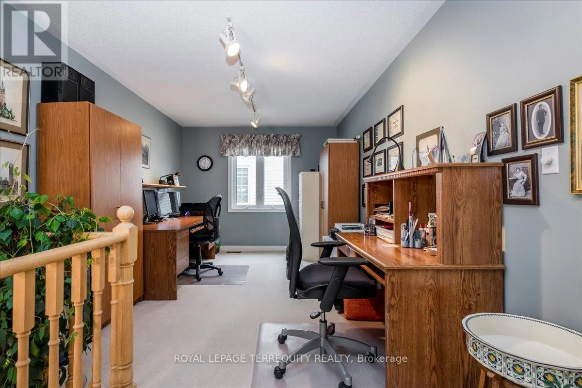 25 SANDPIPER WAY