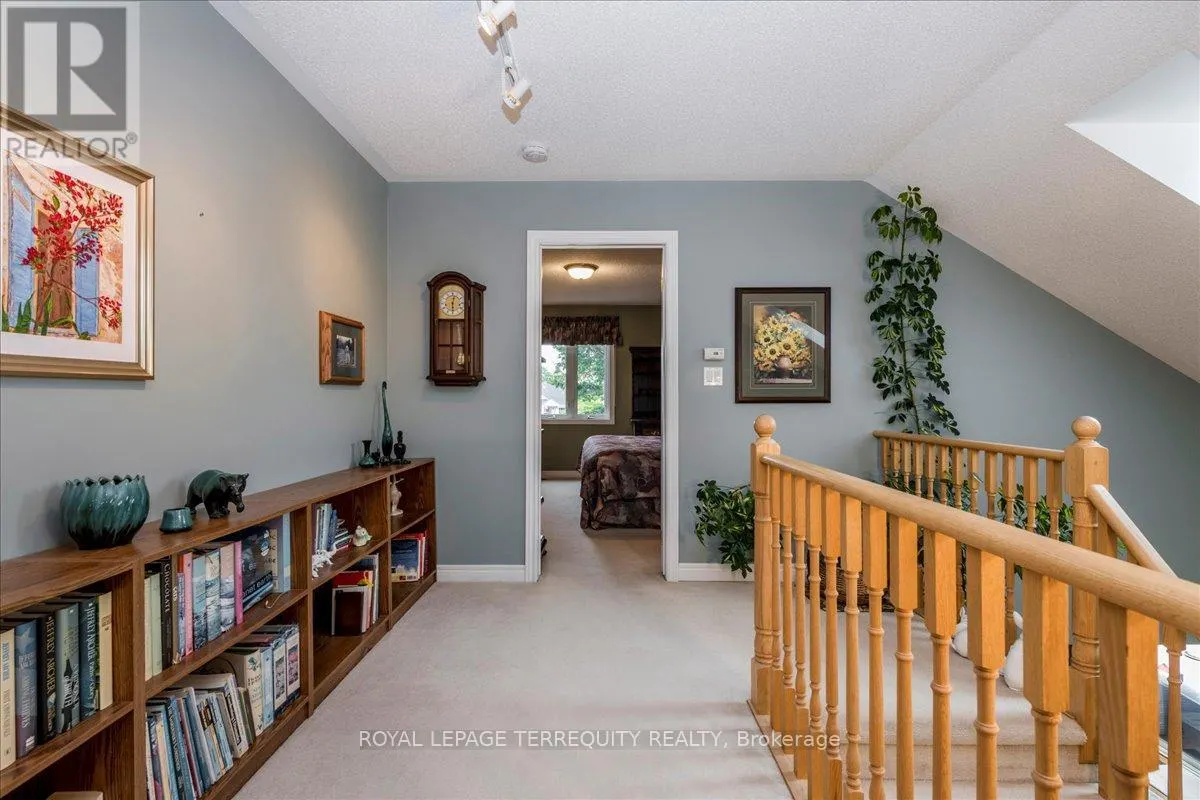 25 SANDPIPER WAY