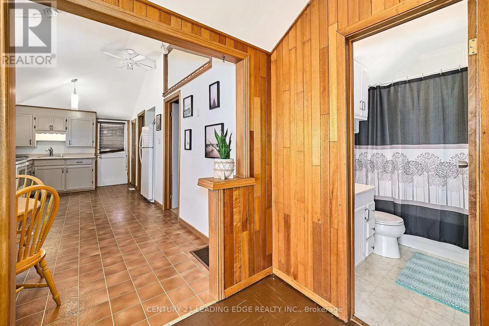 225 ARNOTT DRIVE