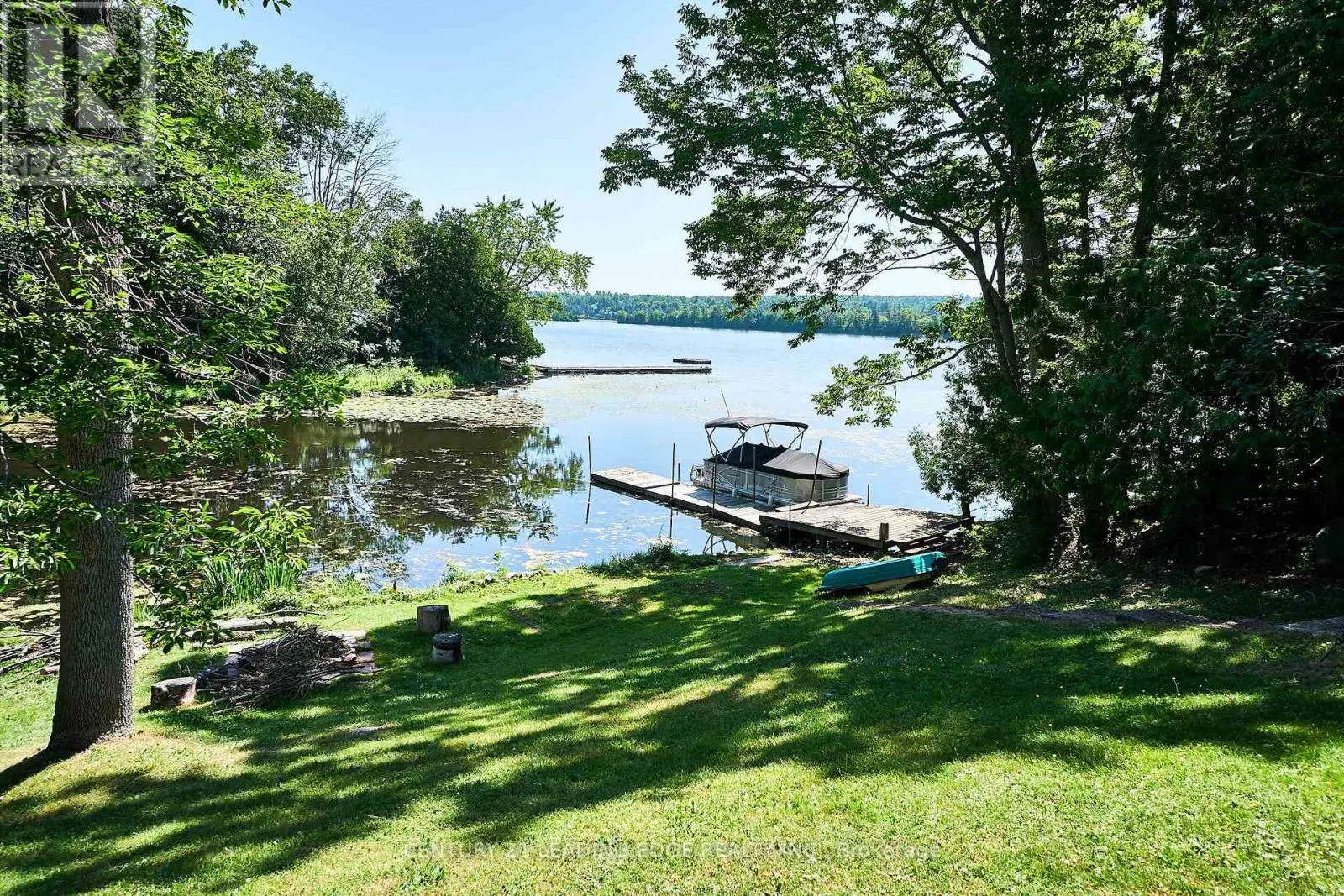 225 ARNOTT DRIVE
