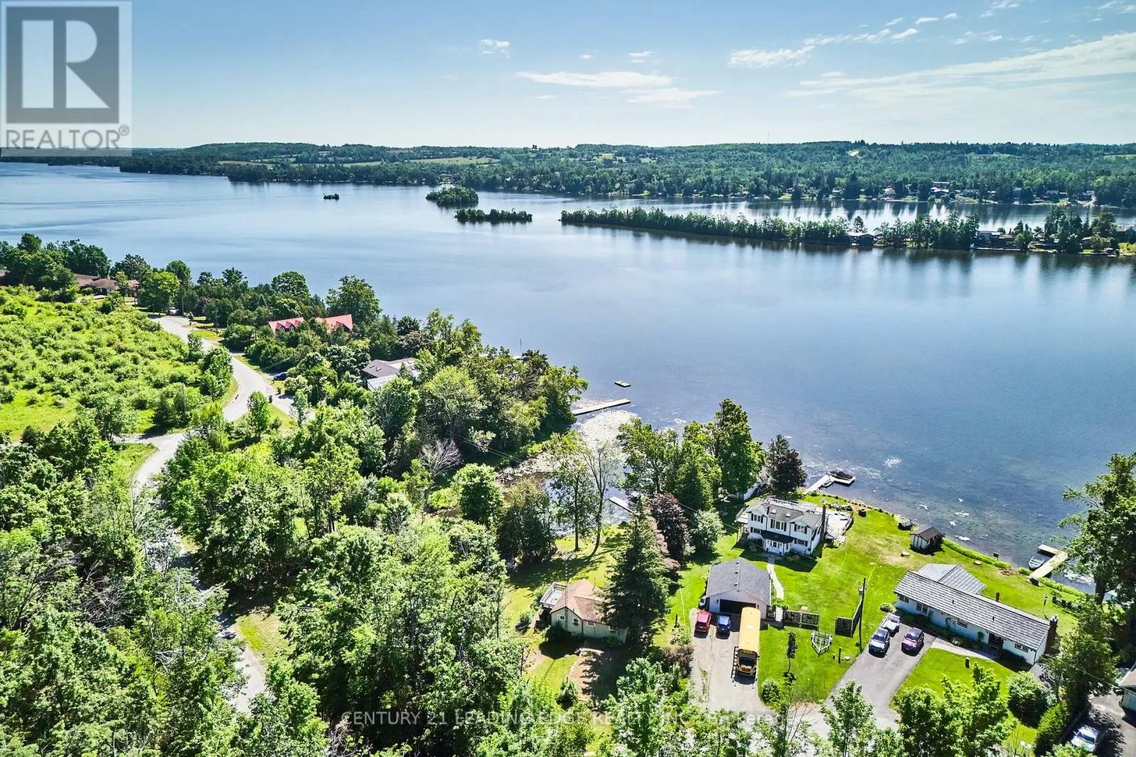 225 ARNOTT DRIVE