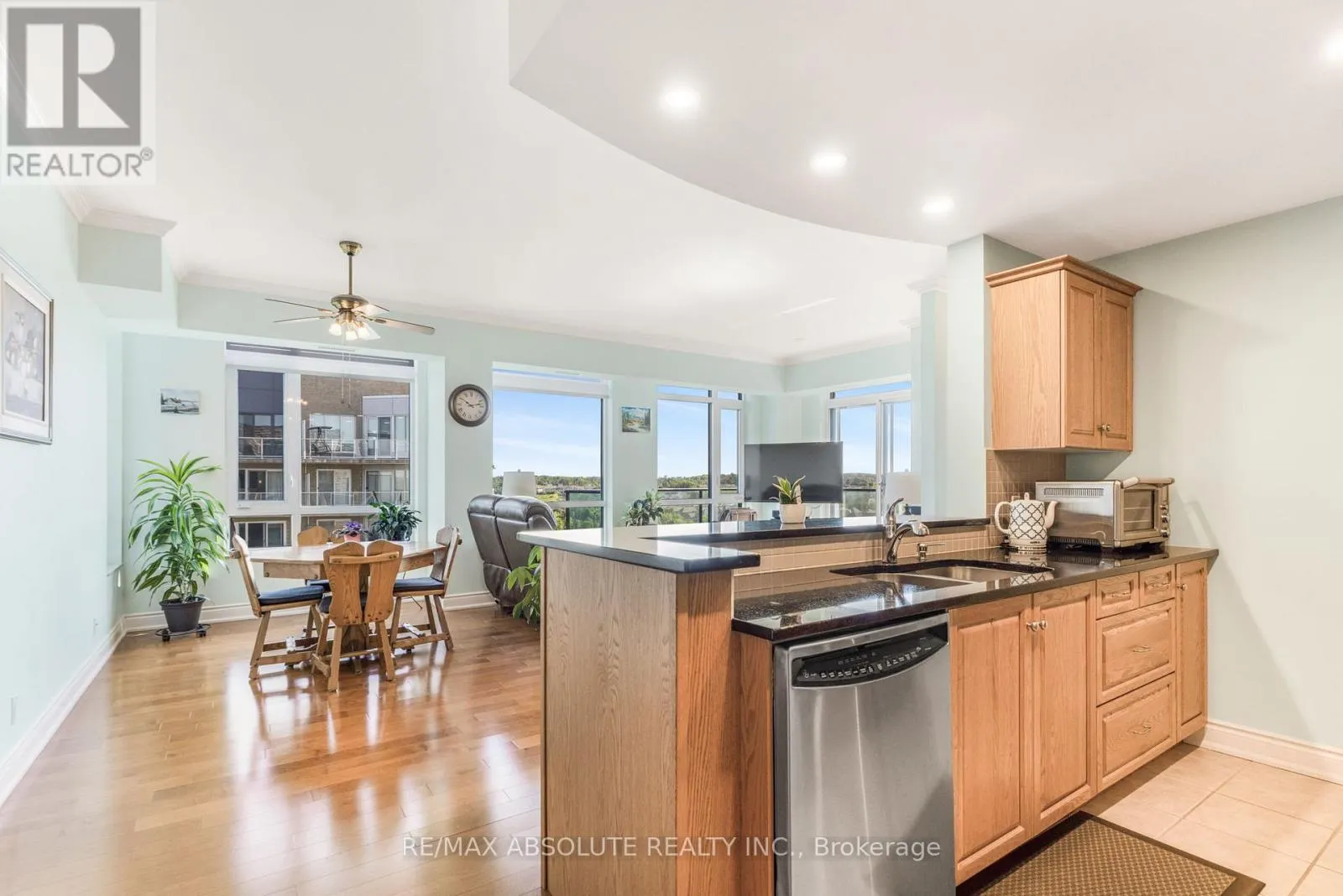 1505 - 100 INLET PRIVATE