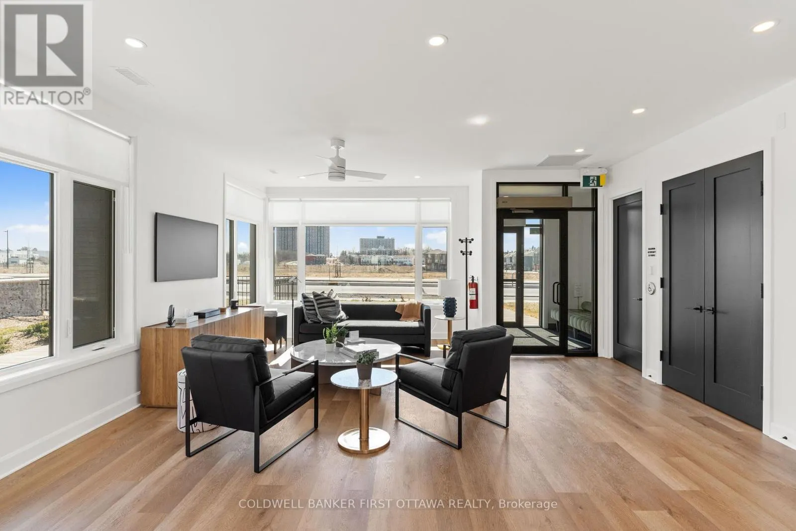 201 - 655 WANAKI ROAD