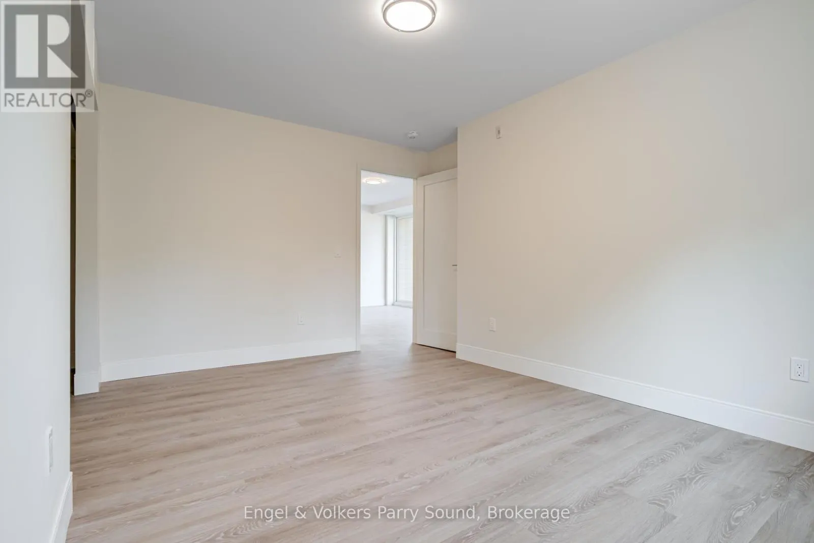 107 - 51 GEORGE STREET, #107