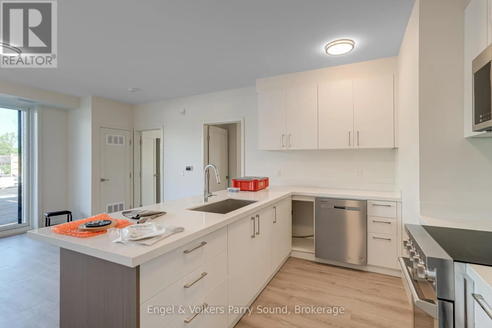 107 - 51 GEORGE STREET, #107