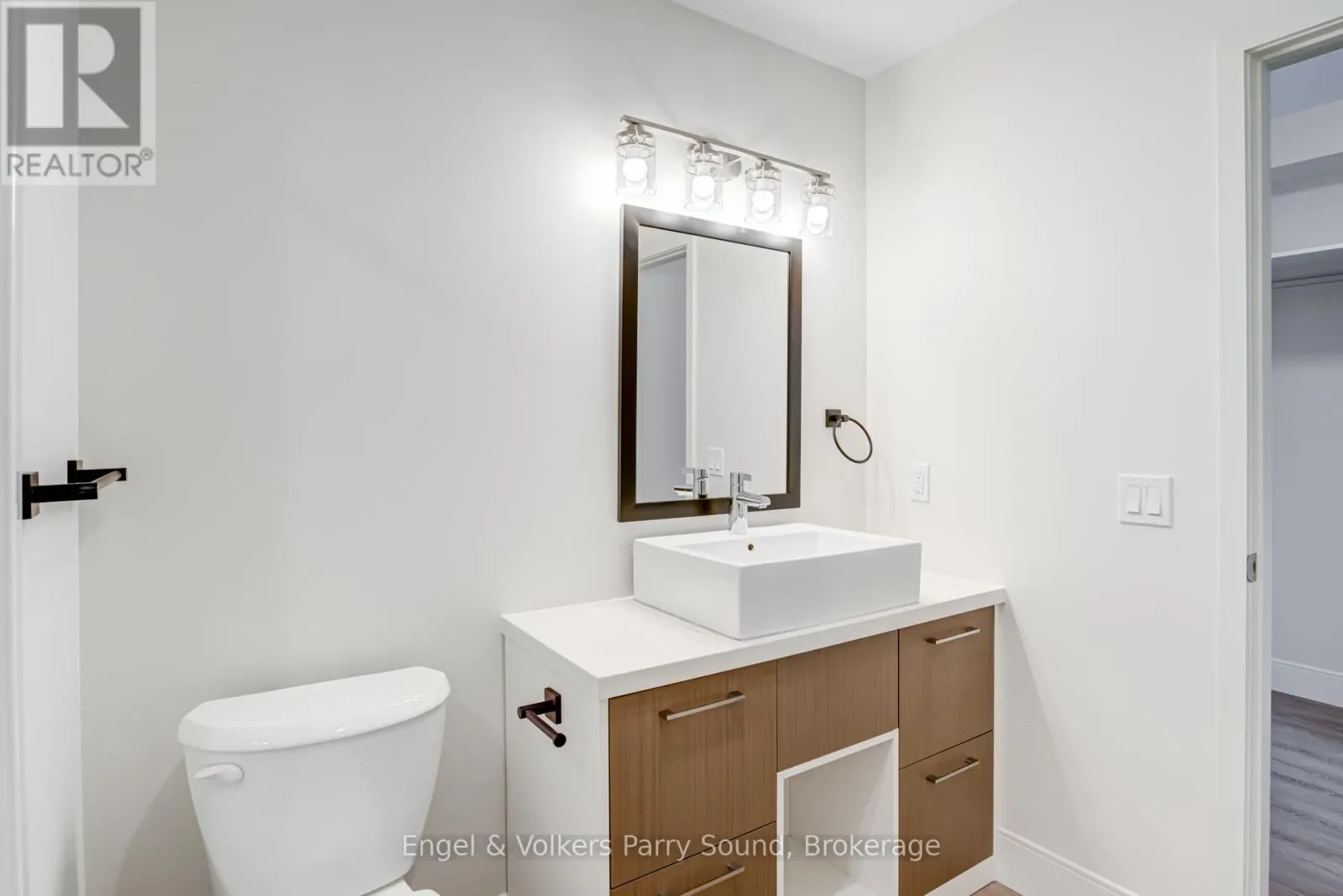 107 - 51 GEORGE STREET, #107