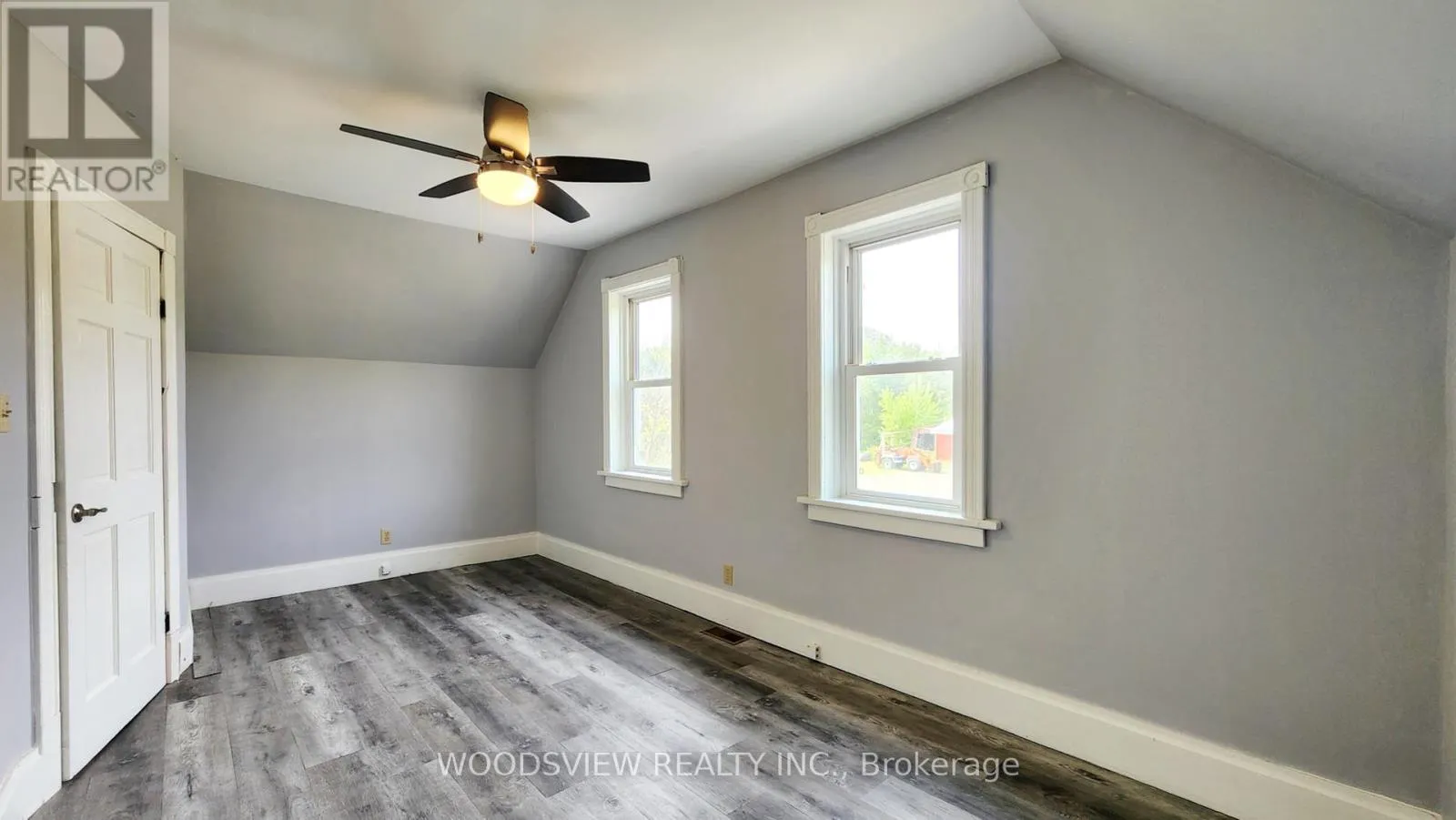 SECOND FLOOR - 59 ONTARIO STREET