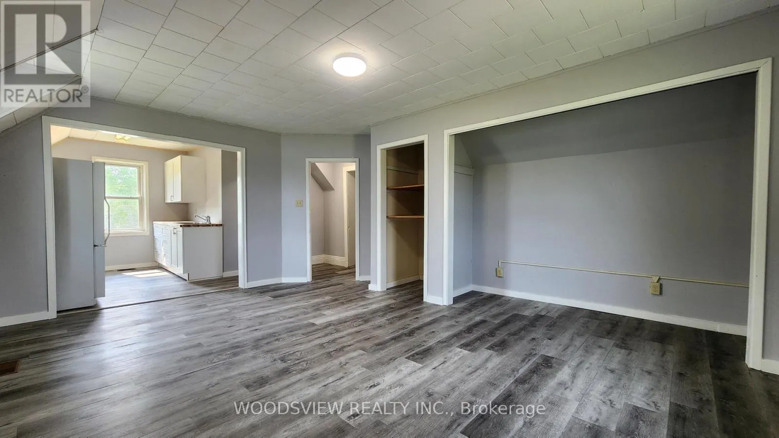 SECOND FLOOR - 59 ONTARIO STREET