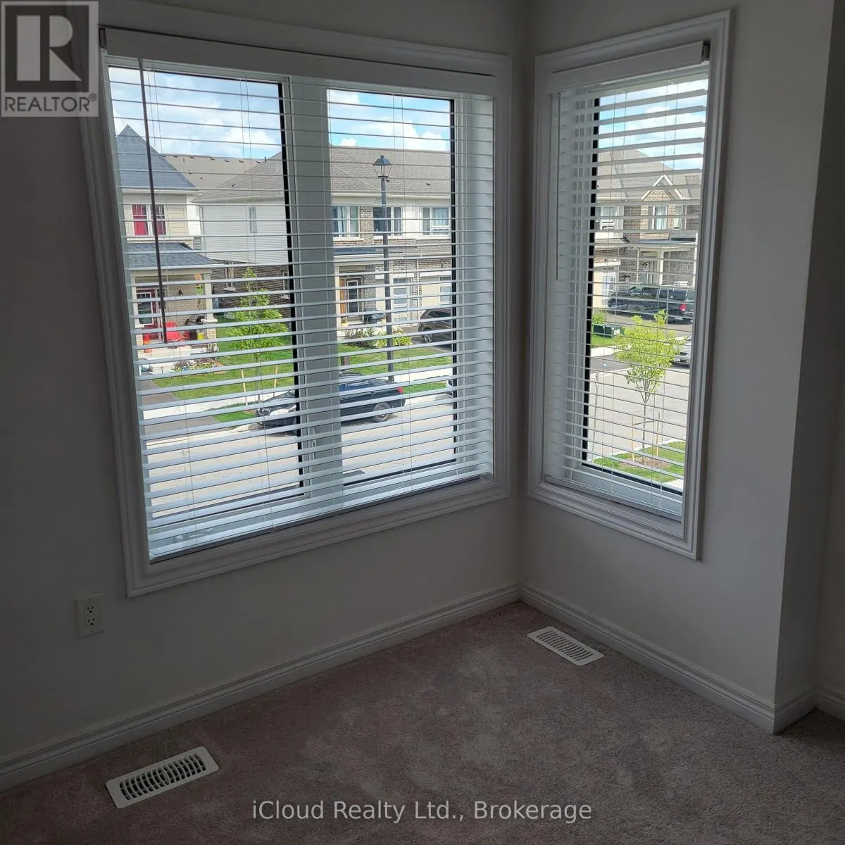 19 EDMINSTON DRIVE