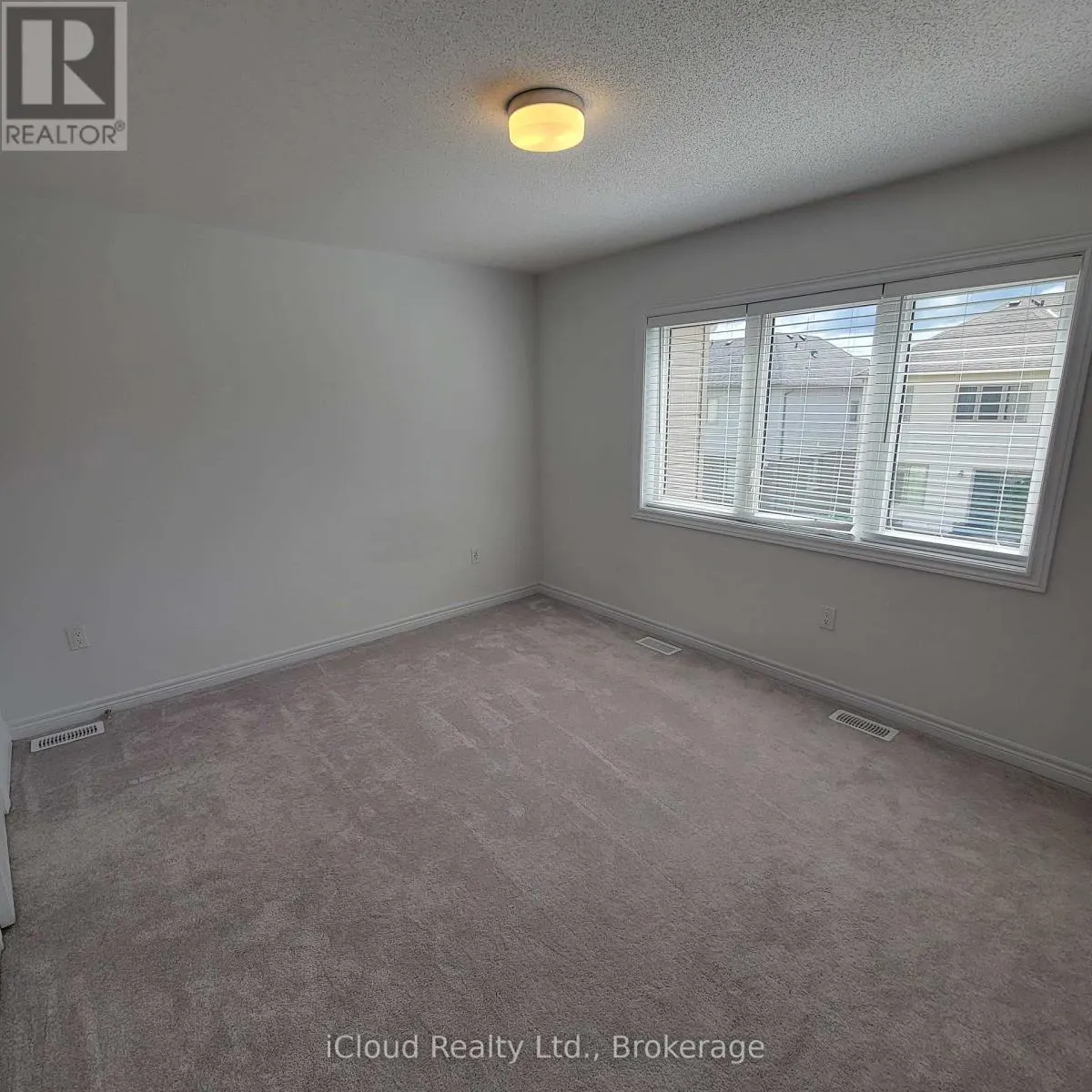 19 EDMINSTON DRIVE