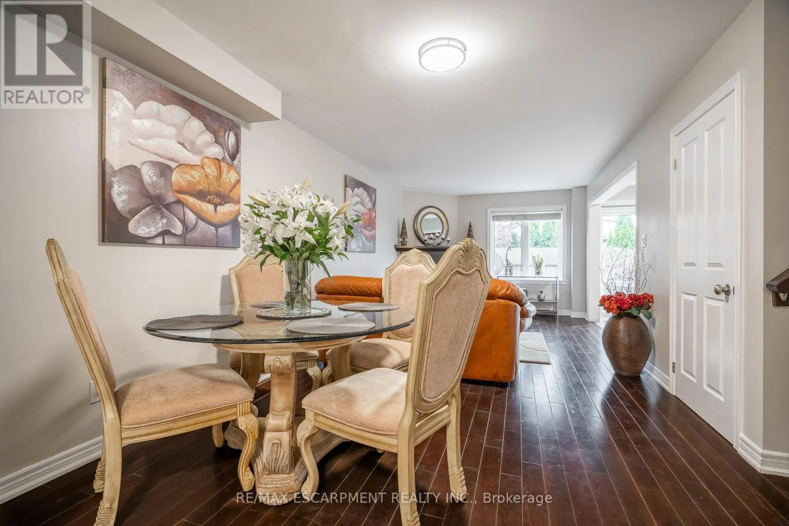 41 - 222 FALL FAIR WAY