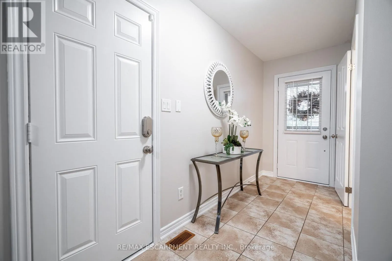 41 - 222 FALL FAIR WAY