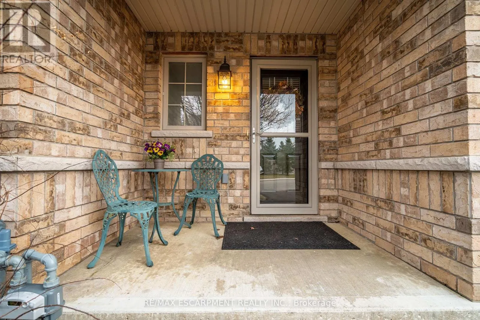 41 - 222 FALL FAIR WAY