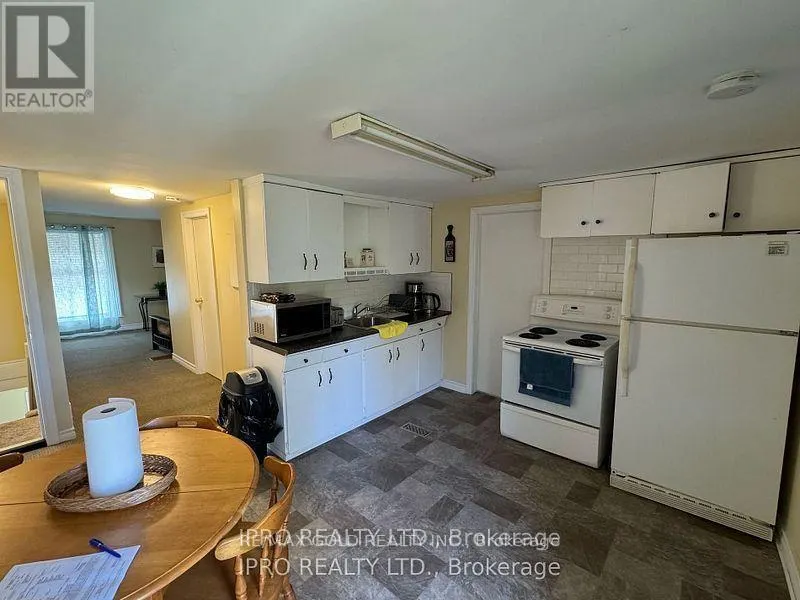 279 CHARLOTTE STREET