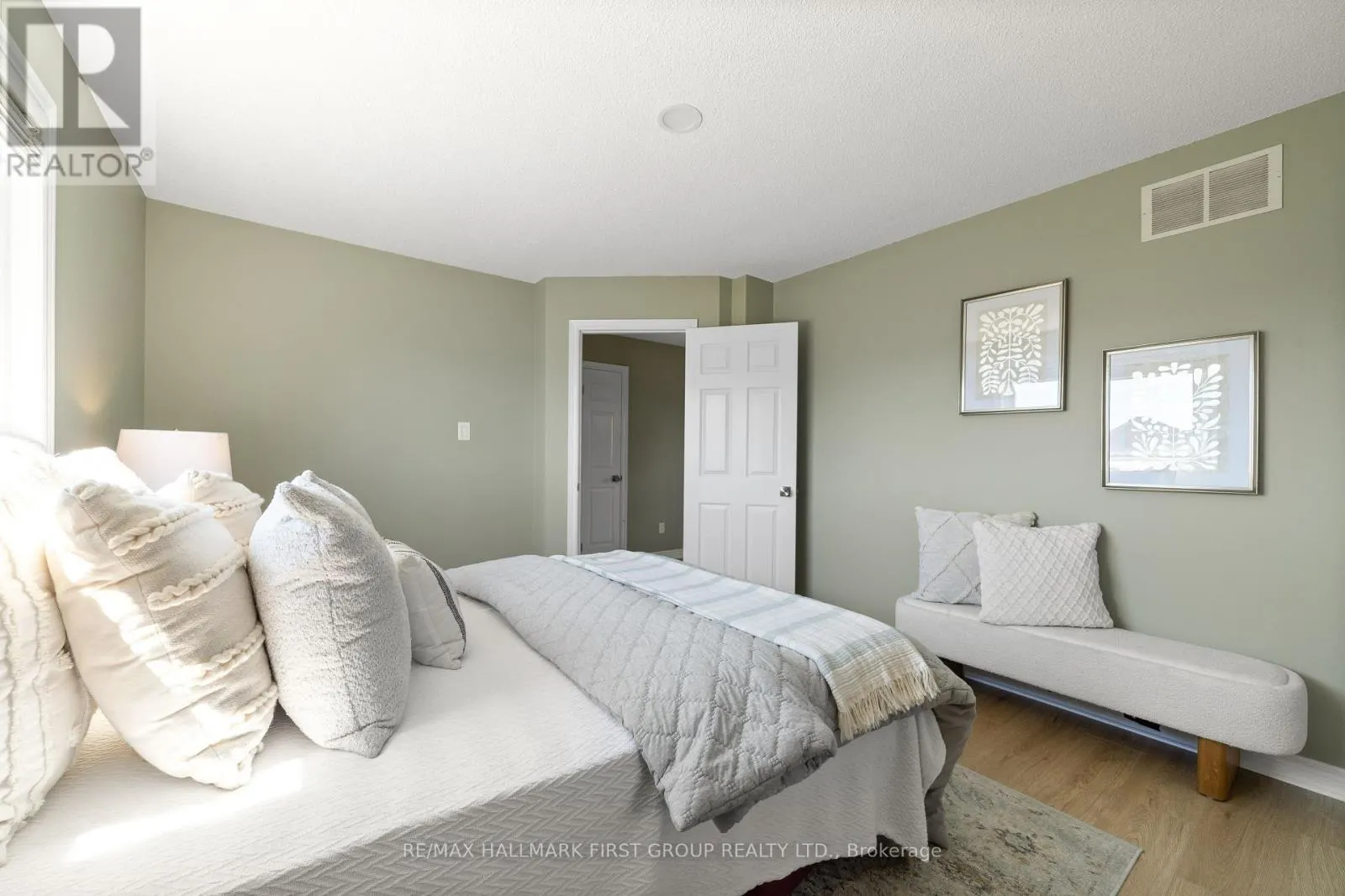 723 CARLISLE STREET