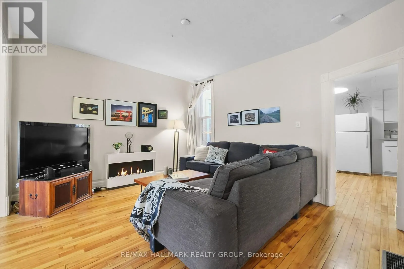 230 BOOTH STREET
