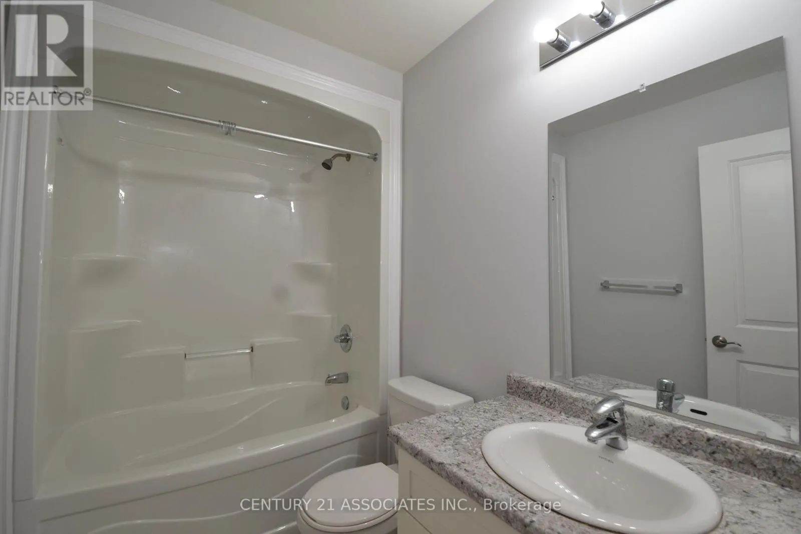 6 - 98 SHOREVIEW PLACE