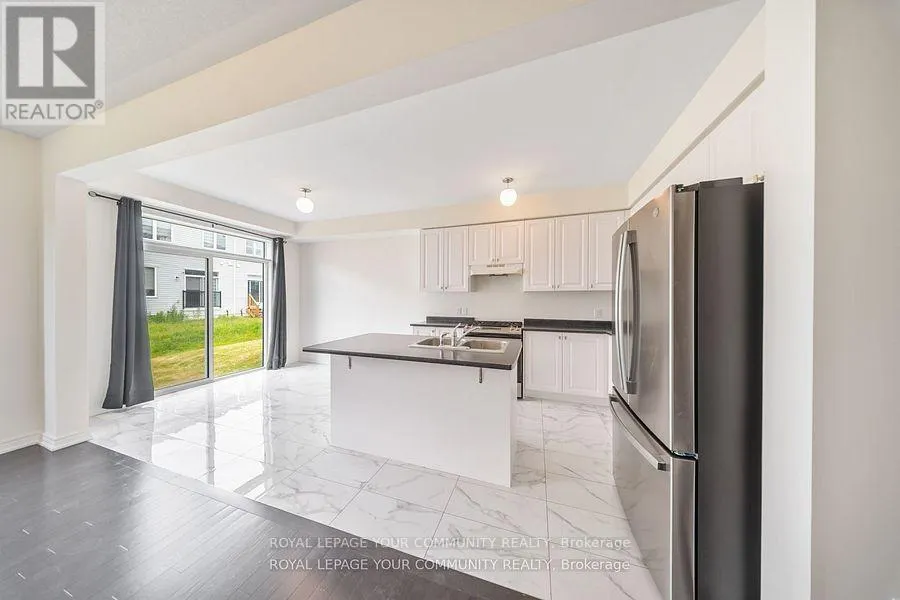 727 POTAWATOMI CRESCENT