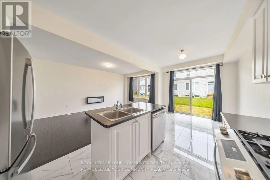 727 POTAWATOMI CRESCENT