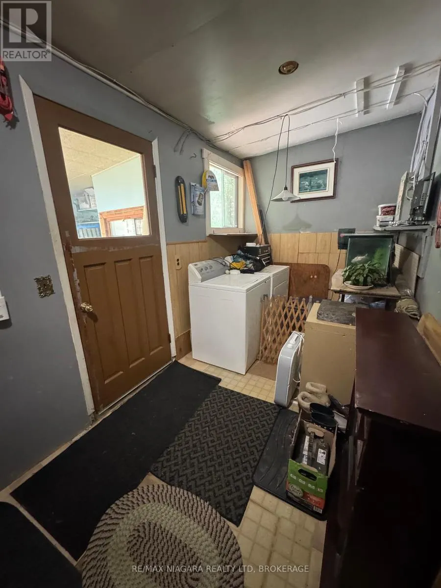 1640 DOMINION ROAD