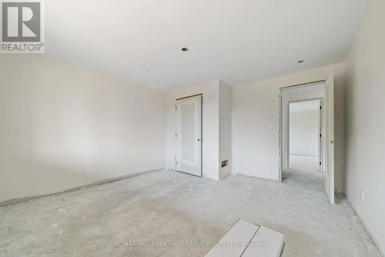 19115 LOYALIST PARKWAY