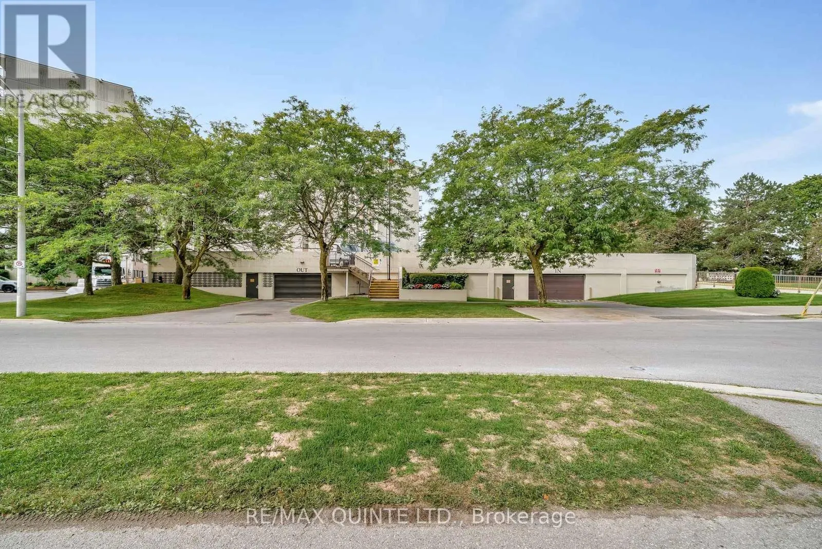 807 - 2 FRONT STREET S, #807