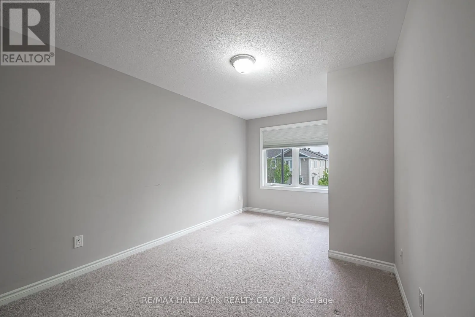 738 MAYFLY CRESCENT