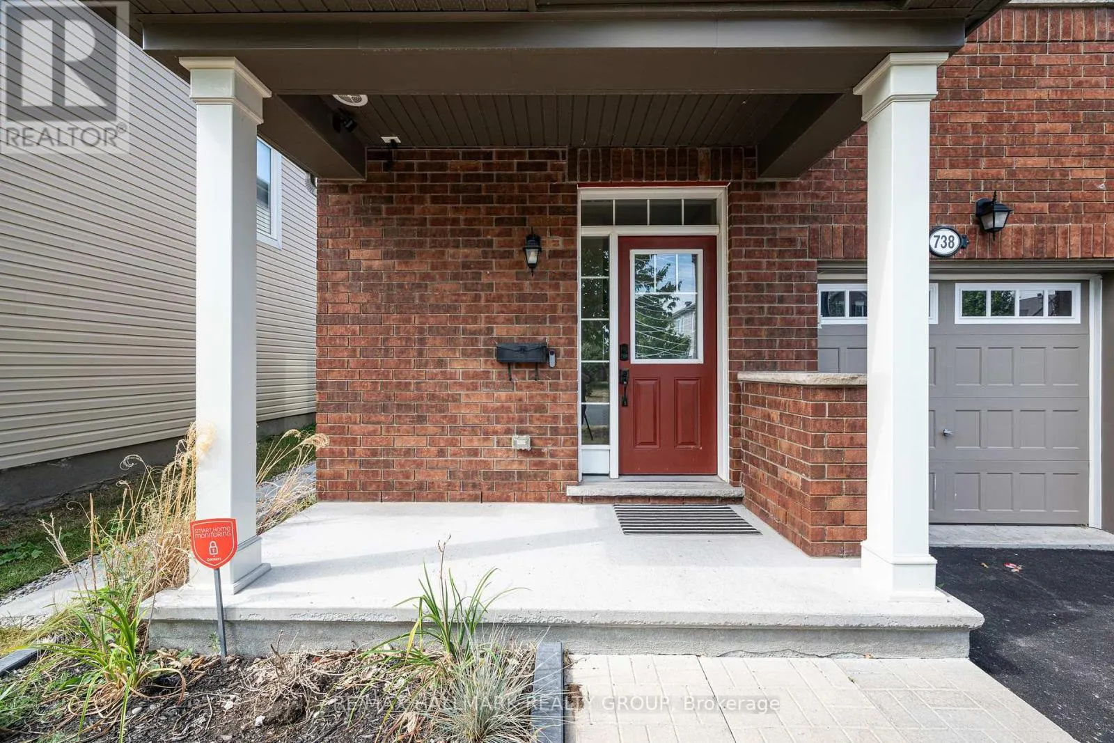 738 MAYFLY CRESCENT