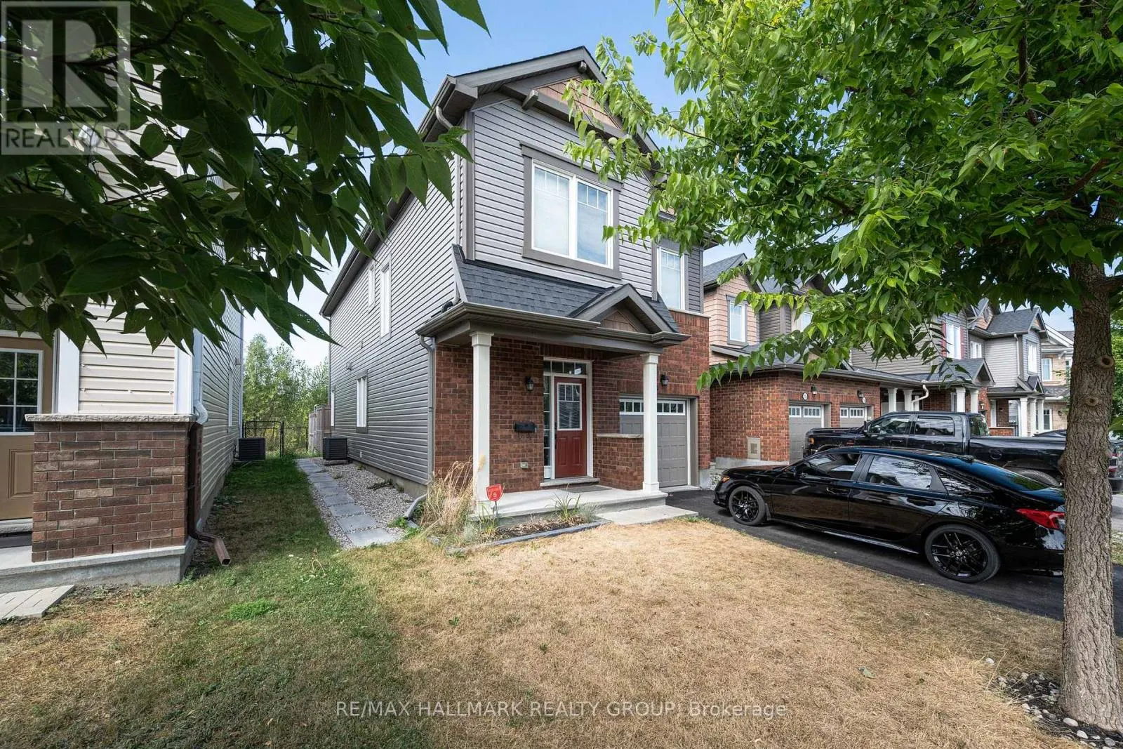 738 MAYFLY CRESCENT