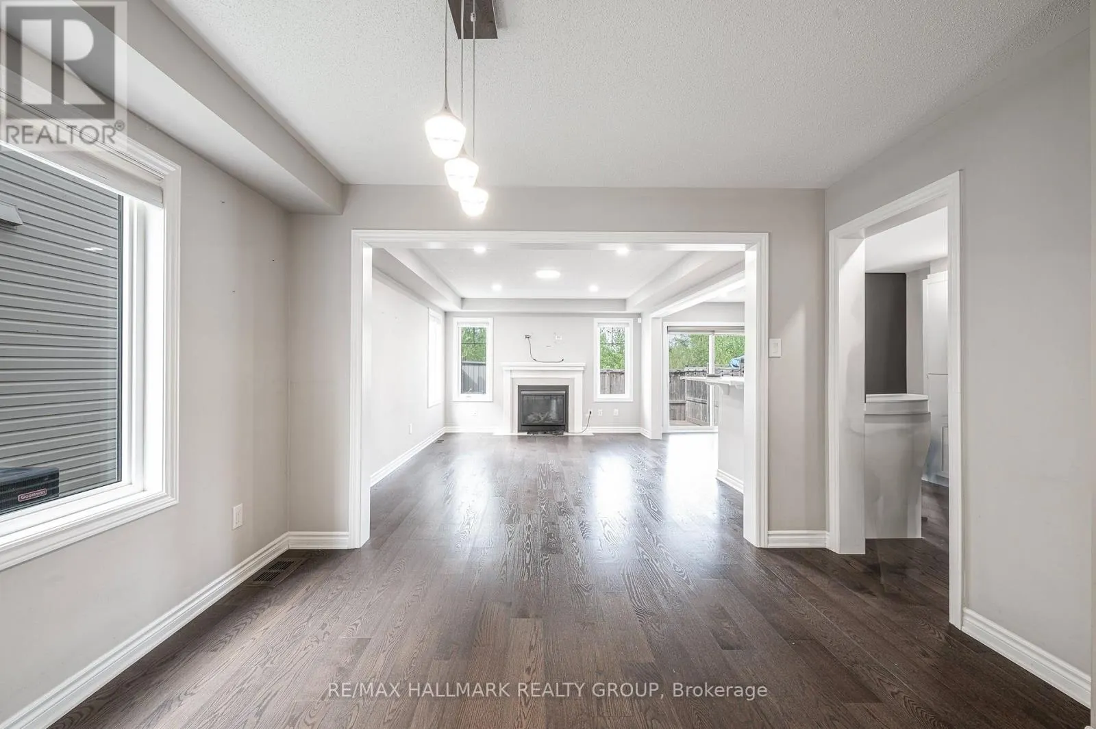 738 MAYFLY CRESCENT