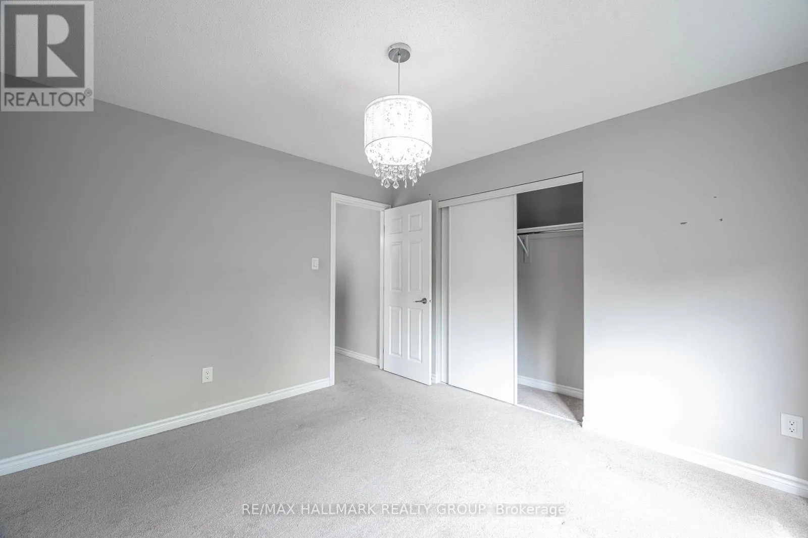 738 MAYFLY CRESCENT