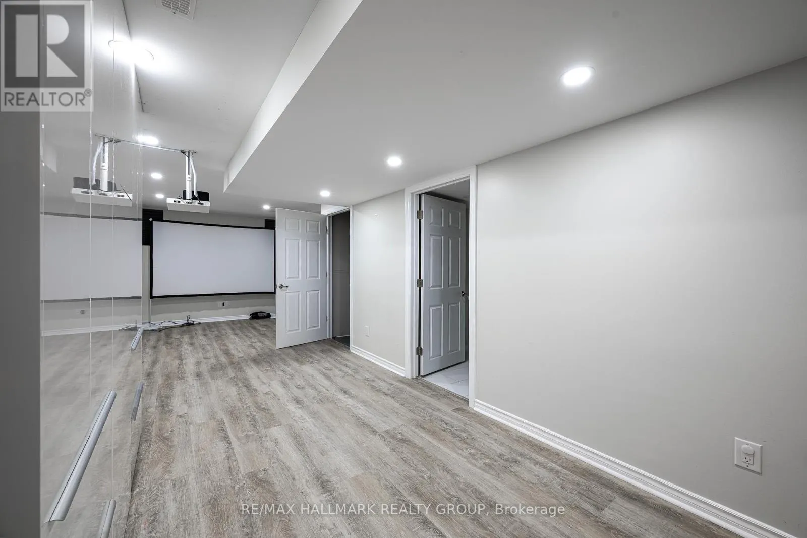 738 MAYFLY CRESCENT
