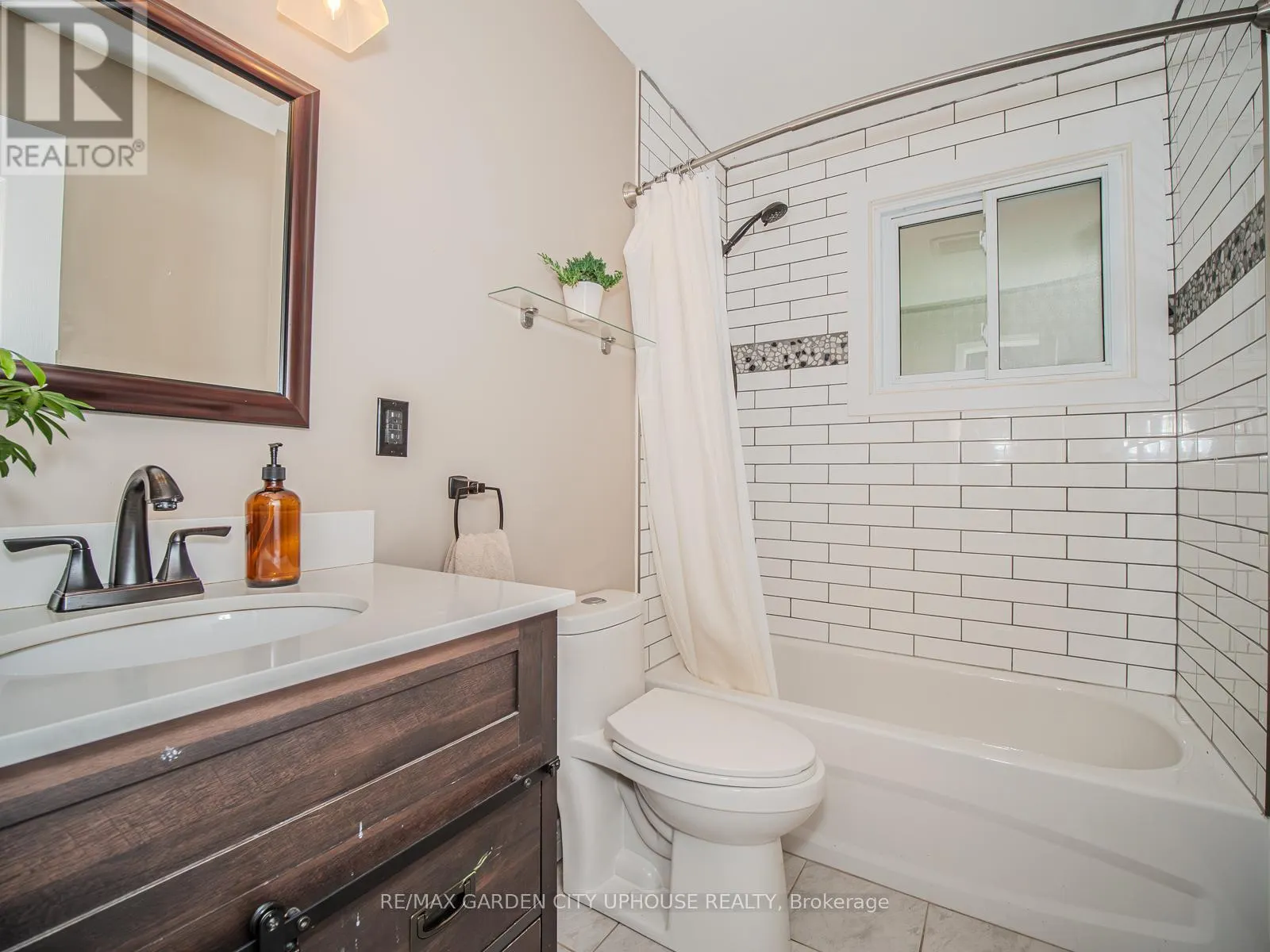 373 DARBY ROAD