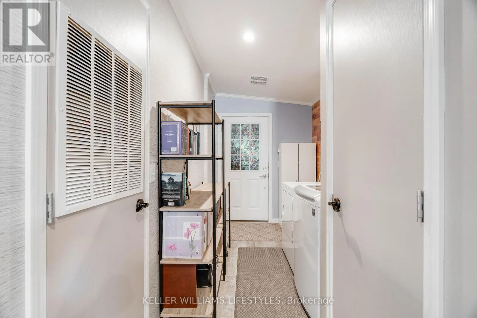 21 KELLESTINE DRIVE