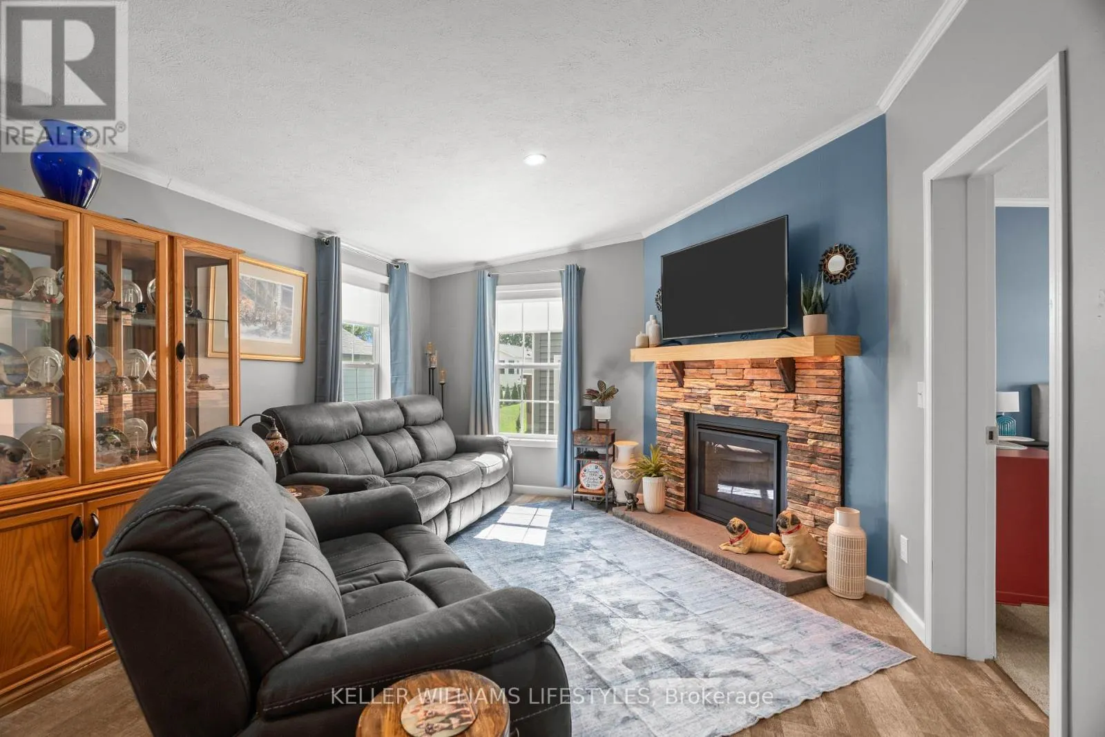 21 KELLESTINE DRIVE