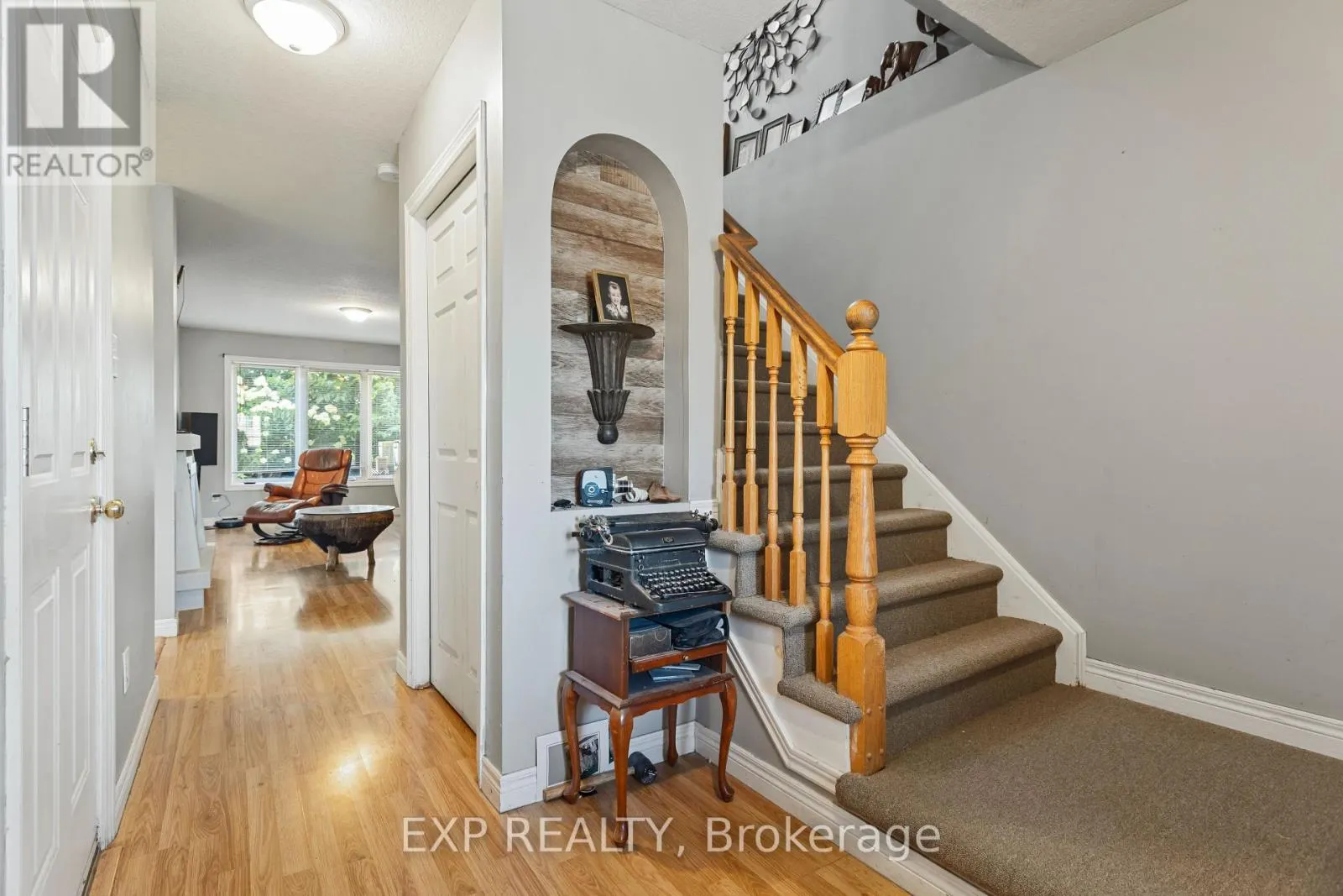 118 CHATEAU CRESCENT