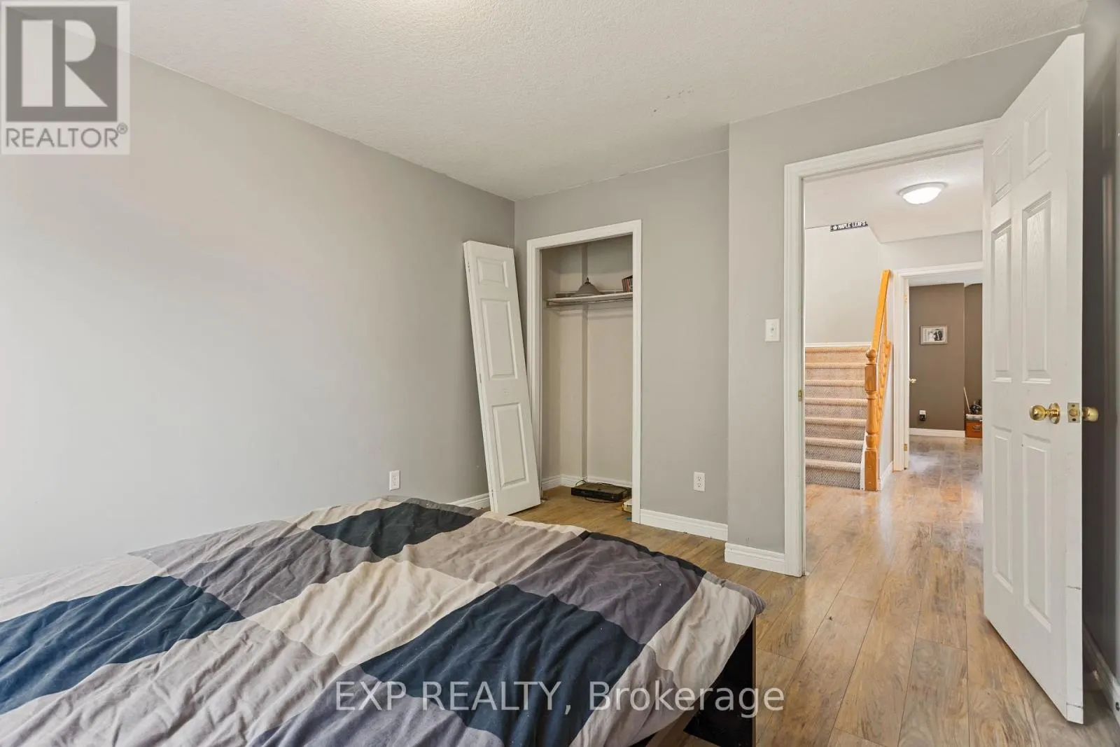 118 CHATEAU CRESCENT