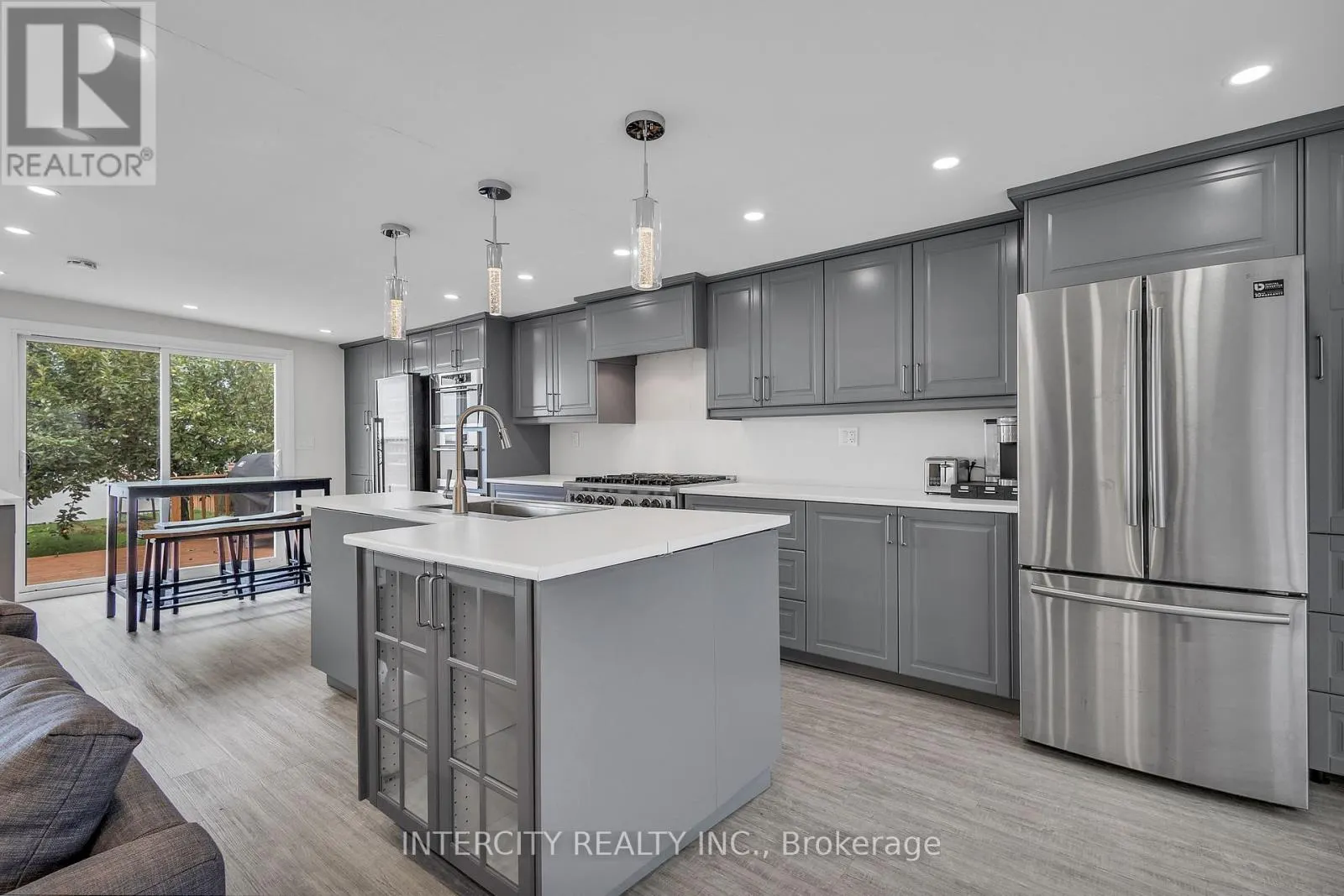 24 TRILLIUM AVENUE