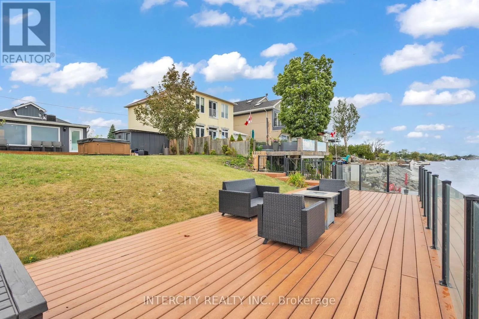 24 TRILLIUM AVENUE