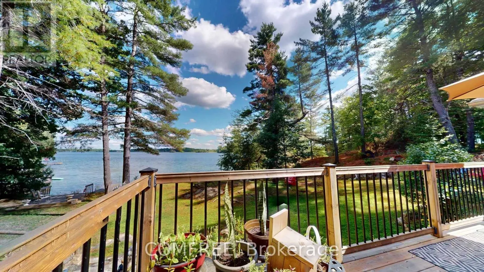1005 HOYLE LANE W