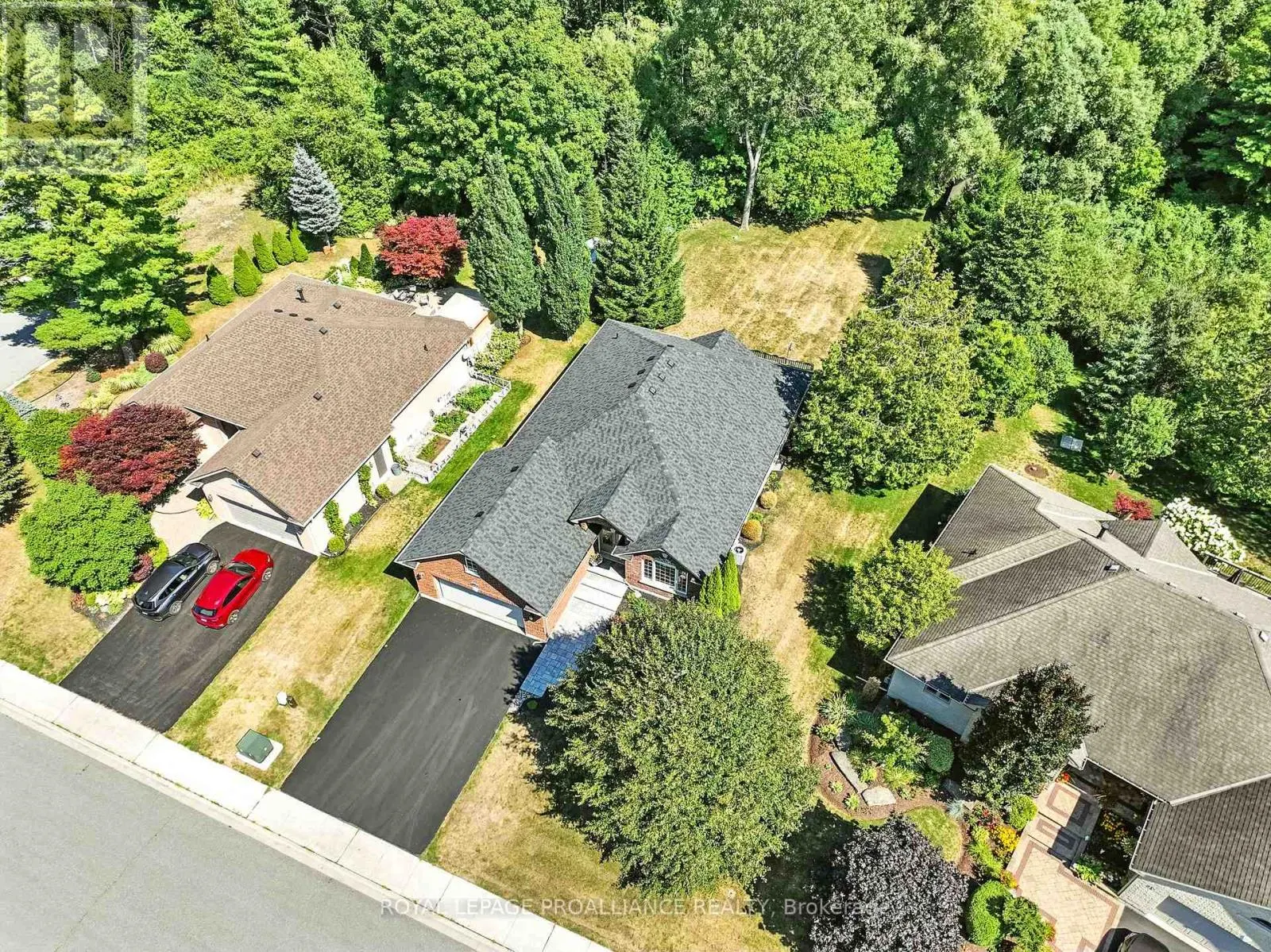 44 HURON DRIVE